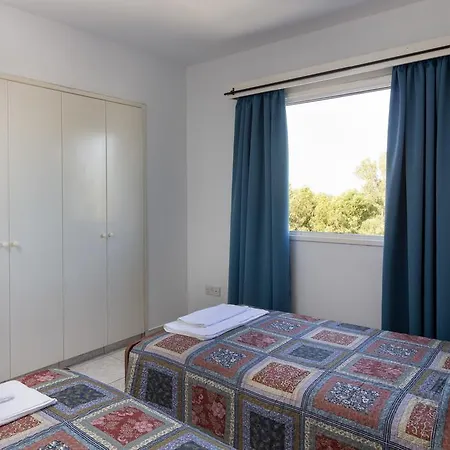Mackenzie Sea View Apartament *
